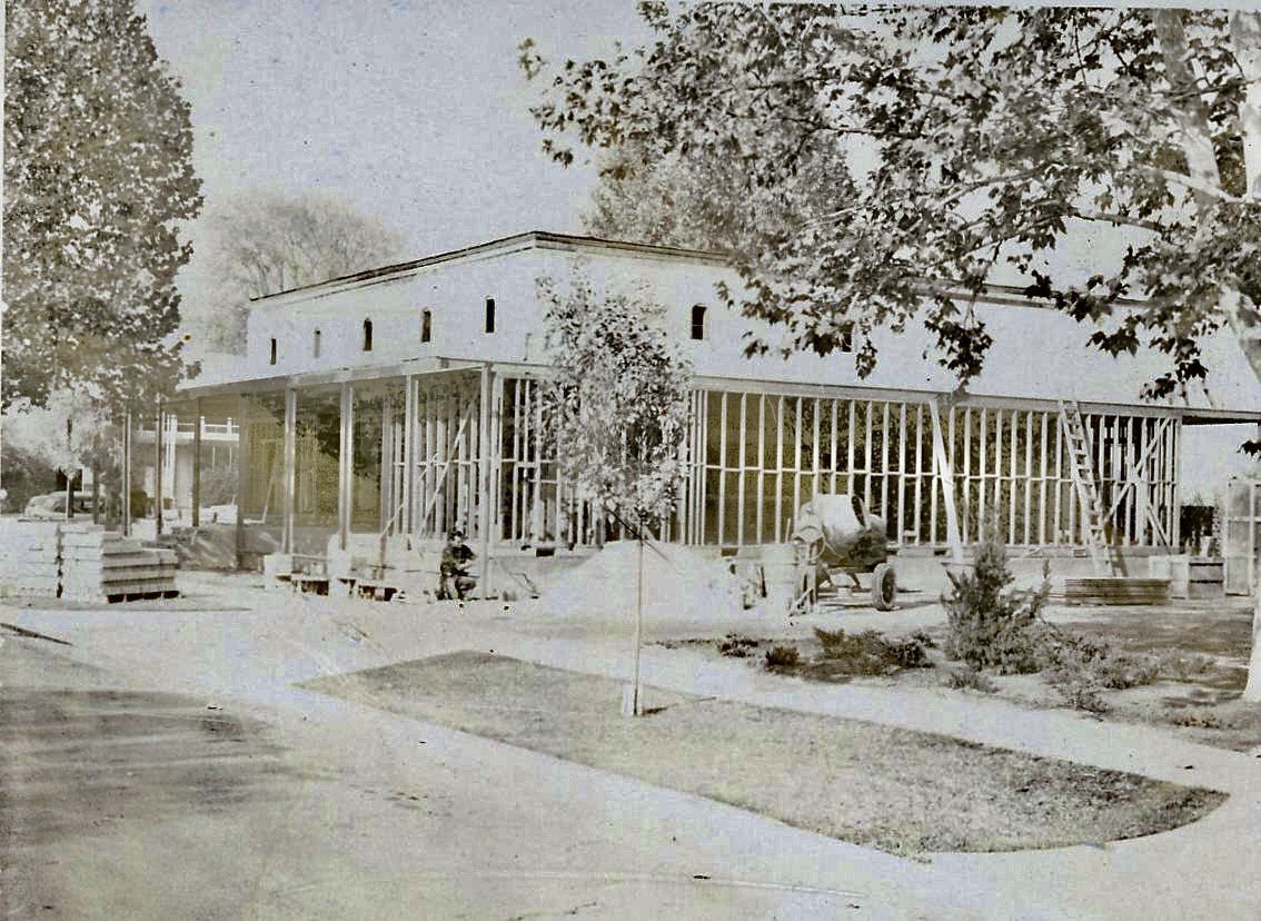 people's funeral chapel construction